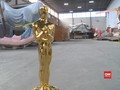 Kerja Keras di Balik Pahatan Berotot Patung Oscar