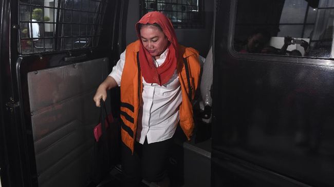 Suap Bupati Klaten Diduga Tak Hanya Terkait Pengisian Jabatan