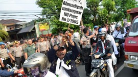 Dawam Rahardjo, Tokoh Muslim Pembela Ahmadiyah dan Lia Eden