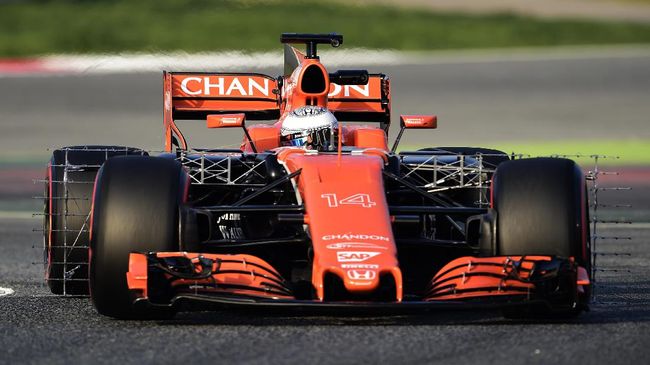 Mobil Baru McLaren F1 Mulai Mengaspal