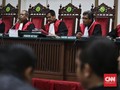 Hakim Tolak Kesaksian Kakak Angkat Ahok