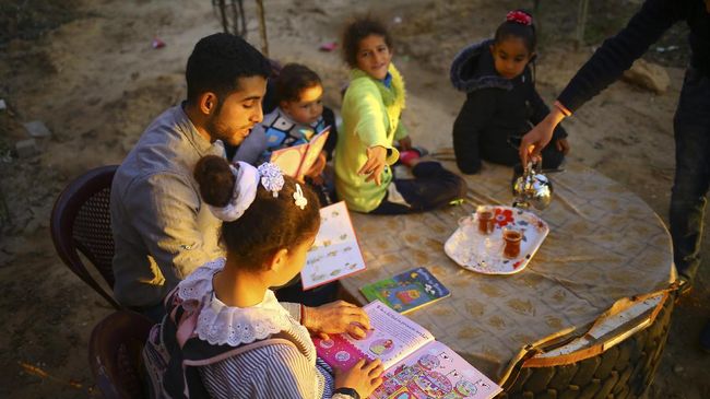 Bantuan Qatar Masuk Palestina, PNS Gaza Akhirnya Gajian