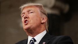 Kebijakan Imigrasi Baru Trump Masih Tebar Benci