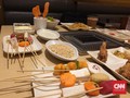 Kawin Silang Tempura, Katsu dalam Setusuk Sate
