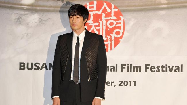 Belum Dapat Izin di China, So Ji Sub Terancam Batal Temui Fan