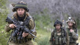 Tentara Perempuan di Garda Depan Militer Israel