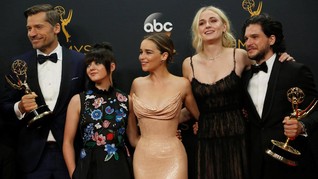 Deretan Gaun Terbaik dan Terburuk di Emmy Awards 2017