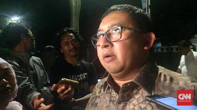 Dituding Kudeta Jokowi, Fadli Zon sebut Allan Nairn Ngawur