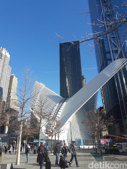 Pengalaman Napak Tilas di Memorial 9/11, New York City yang Bikin Merinding Pengalaman Napak Tilas di Memorial 9/11, New York City yang Bikin Merinding