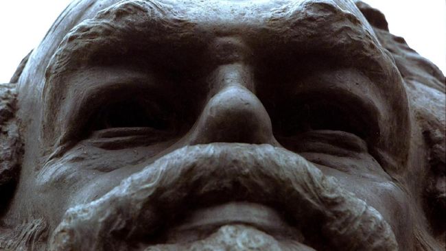 Patung Karl Marx di Jerman Picu Kontroversi