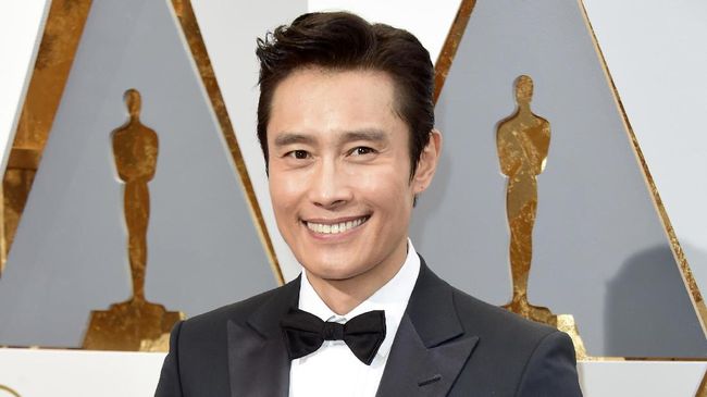 Lee Byung Hun Dibayar Hampir Rp2 M Per Episode 'Mr. Sunshine'