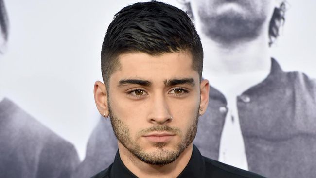 Louis Tomlinson Akui Kecewa kepada Zayn Malik