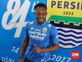 Maitimo Gembira Main Bareng Essien dan Cole di Persib