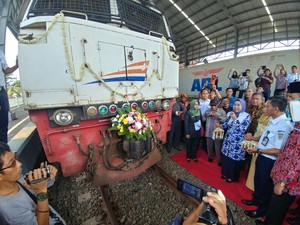Naik KA Kaligung, Ini Rekomendasi Wisata Dekat Stasiun Semarang hingga Tegal