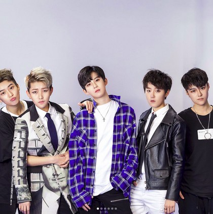Acrush, Idol Group Baru Asal China yang Klaim Tak Ada Gender Acrush, Idol Group Baru Asal China yang Klaim Tak Ada Gender