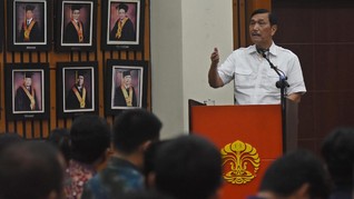 Luhut: Mayoritas Warga Indonesia Ingin Jokowi Tetap Presiden