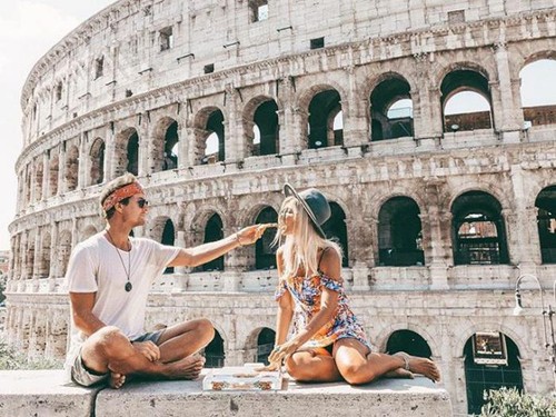 Senangnya Duo Traveler yang Posting 1 Foto di Instagram dapat Rp 120 Juta Senangnya Duo Traveler yang Posting 1 Foto di Instagram dapat Rp 120 Juta