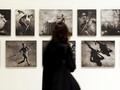 Belajar Seni dari 'Kampung Zeus' di Documenta 14