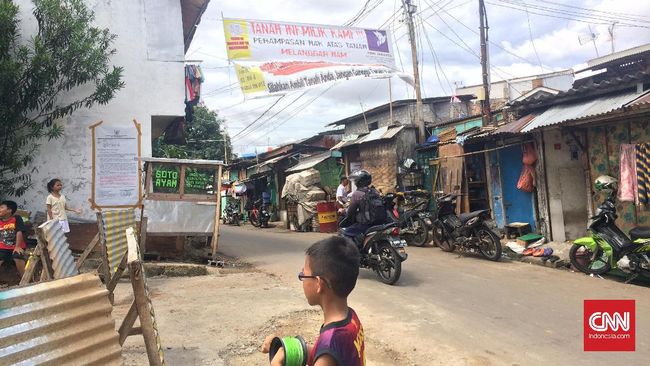 Warga Manggarai Kompak Tolak Pengusiran KAI Besok