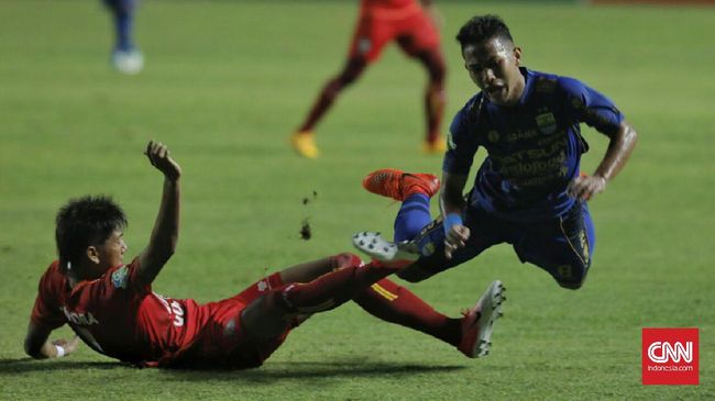 Persib vs Arema Berakhir Tanpa Gol