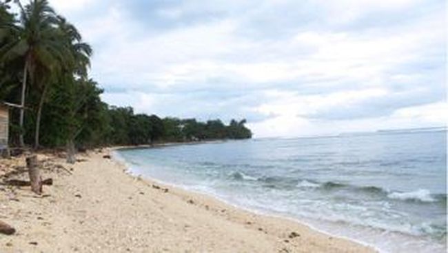 Kemenpar Kenalkan Spot Surfing Terbaik di Lampung