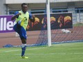 Persib Bandung Berencana Jalani Uji Tanding di Batam
