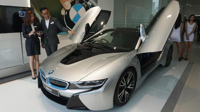 Diler Pertama Seri i BMW Direspons Positif