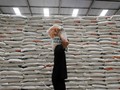 Bulog: Stok Beras Hingga Lebaran Capai 1,7 Juta Ton