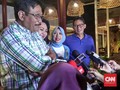 Naik Turun Tensi Hubungan Djarot-Sandi