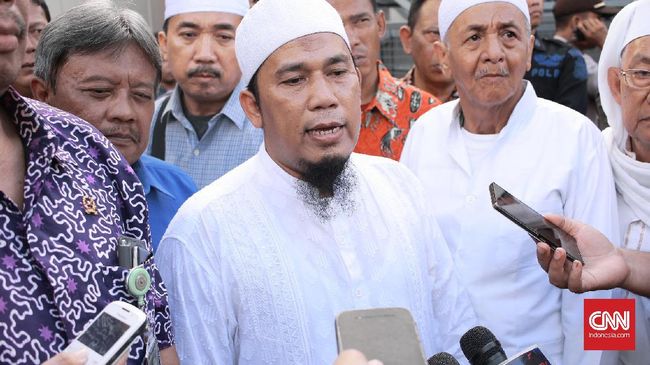 Panitia: Jokowi-Prabowo 'Dosa' Jika Datang ke Ijtimak Ulama 3