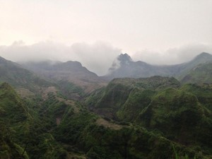 Legenda Gunung Kelud: Cinta, Pengkhianatan dan Sumpah Abadi