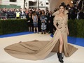 Priyanka Chopra dan Nick Jonas Resmi Menikah di India