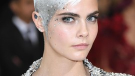 Cara Delevingne Akui Pernah Menderita Depresi