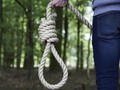 Alasan Pria Lebih Cenderung Bunuh Diri dari Wanita