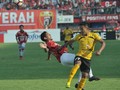 Pesepakbola Indonesia Masih Takut Bantu Pemain yang Kolaps