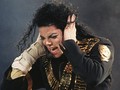 Kontroversi Skandal Seks, Fan Lepas Nama Michael Jackson