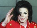 Sepatu Debut 'Moonwalk' Michael Jackson Bakal Dilelang