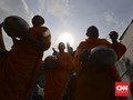 Merenungkan Ajaran Buddha dari Mendut ke Borobudur