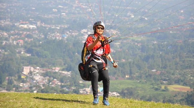Tim Paralayang Putri Raih Perak di Asian Games 2018