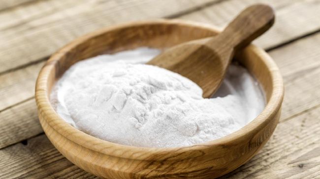 cara memutihkan gigi dengan baking soda
