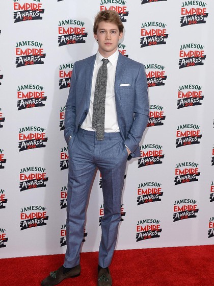 7 Fakta Tentang Joe Alwyn, Aktor Inggris Pacar Baru Taylor Swift 1 7 Fakta Tentang Joe Alwyn, Aktor Inggris Pacar Baru Taylor Swift 1