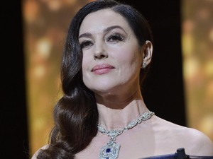 Monica Bellucci Bersinar Lagi di Film Fantasi