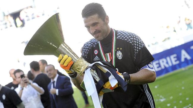 Juventus: Buffon Belum Tentu Pensiun di Akhir Musim