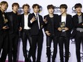 Lagu Baru BTS 'MIC Drop' Terinspirasi Barack Obama