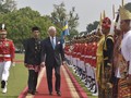 Sambut Raja Swedia, Jokowi Kenakan Pakaian Khas Betawi