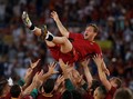 Kostum Francesco Totti Terbang ke Luar Angkasa