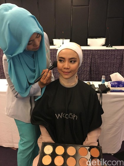 Karantina, 10 Finalis Sunsilk Hijab Hunt Belajar Makeup 