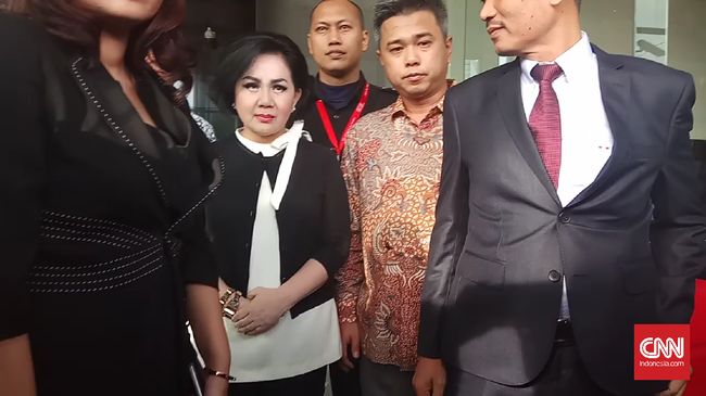 Ayin Diperiksa KPK Sebagai Saksi Kasus BLBI