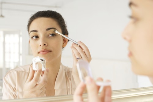 7 Makeup Dupes Harga Lebih Murah yang Sama Bagusnya dengan Produk Mahal 7 Makeup Dupes Harga Lebih Murah yang Sama Bagusnya dengan Produk Mahal
