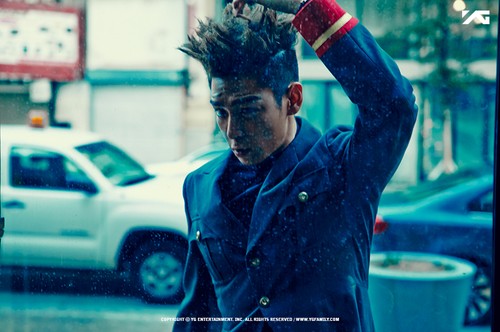 7 Gaya Eksentrik T.O.P Big Bang Sebelum Tersangkut Kasus Narkoba 7 Gaya Eksentrik T.O.P Big Bang Sebelum Tersangkut Kasus Narkoba
